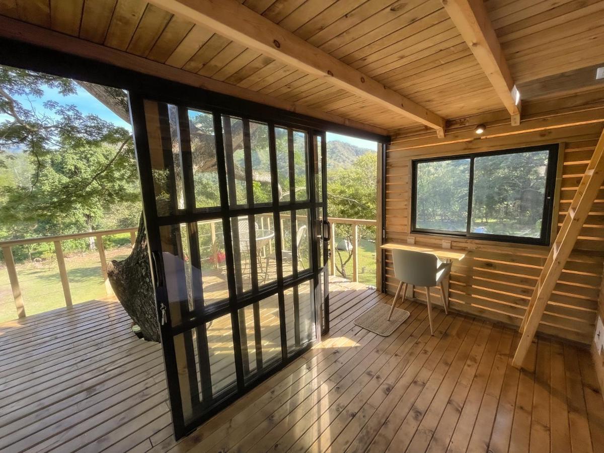 فيلا Casa En El Arbol Utica المظهر الخارجي الصورة